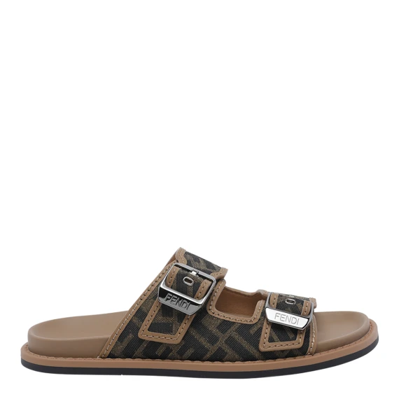Sandali Brown