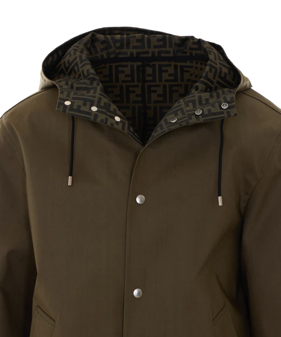 Giaccone verde Fendi