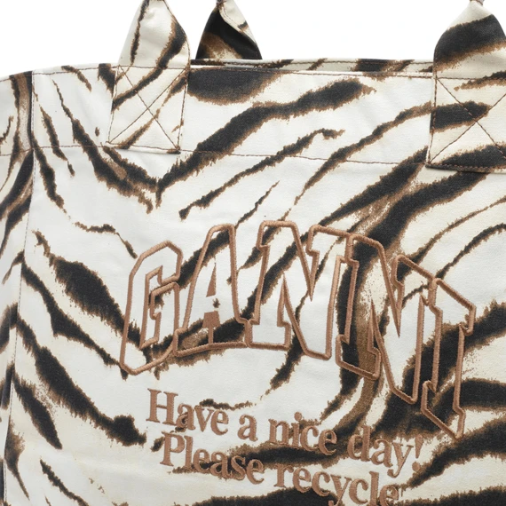 Bags.. Beige