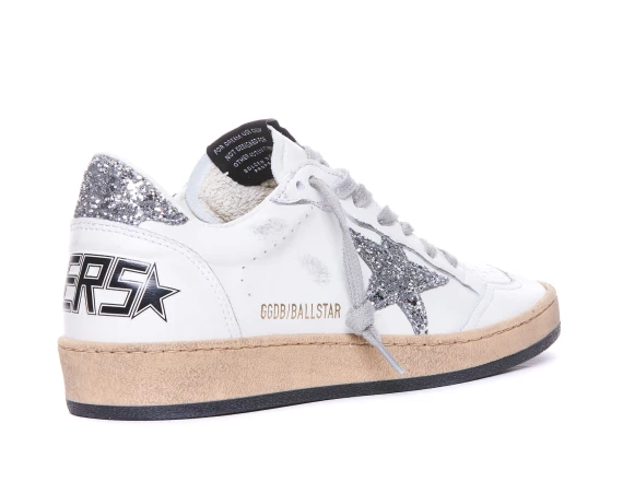 Sneakers White