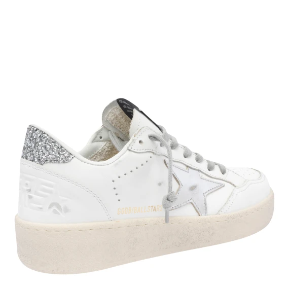 Sneakers White
