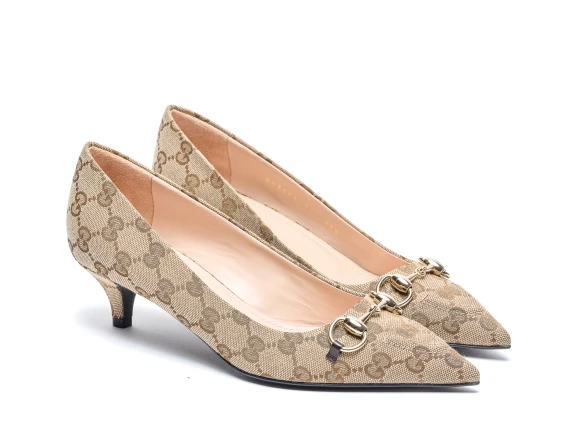 Gucci Scarpe con Tacco Beige