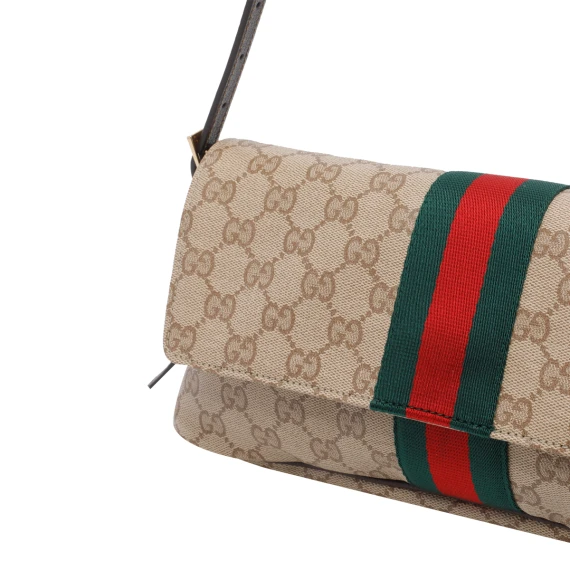 Bags.. Beige
