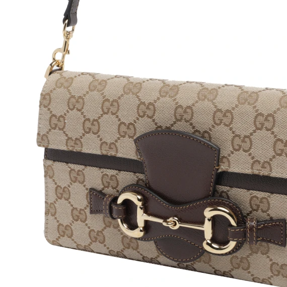Beige flap shoulder bag Gucci