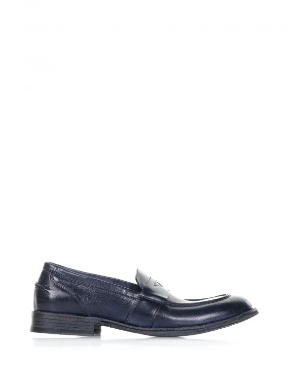 Leather loafer with strap
