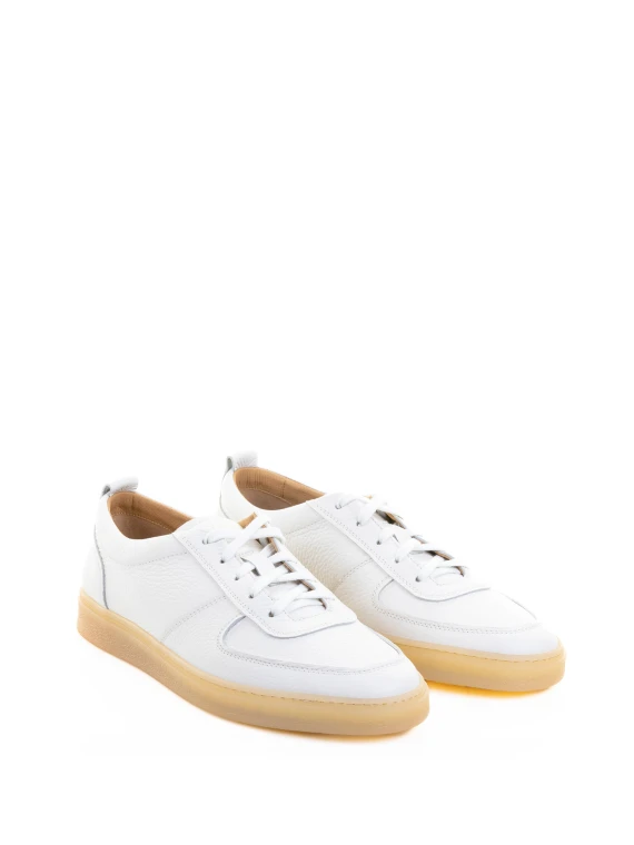 Sneaker uomo in pelle e fondo a contrasto