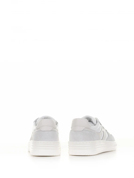 H630 white sneakers