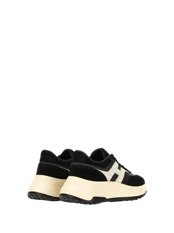 Sneakers in pelle scamosciata nero
