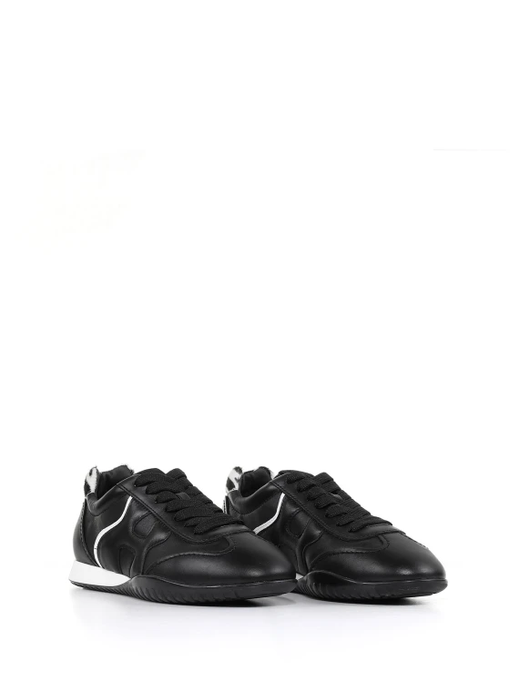 Olympia-z sneaker in black leather