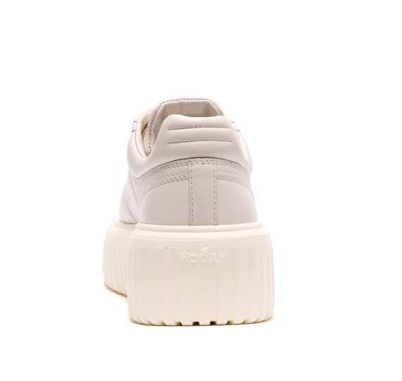 Sneakers White