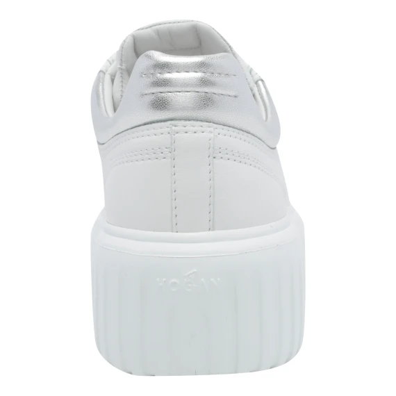 Sneakers White