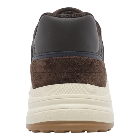 Sneakers Brown