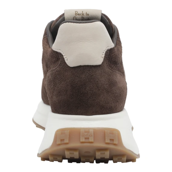 Sneakers Brown