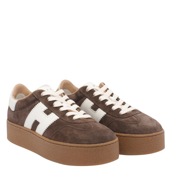 Sneakers Brown