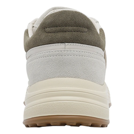 Sneakers White
