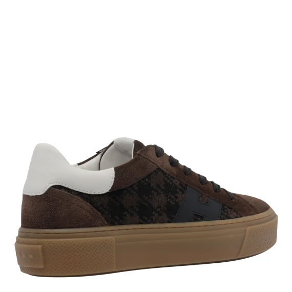 Sneakers Brown