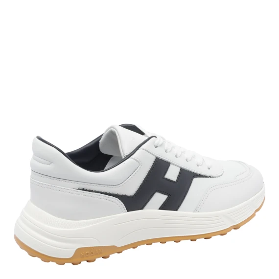 Hyperlight Sneakers