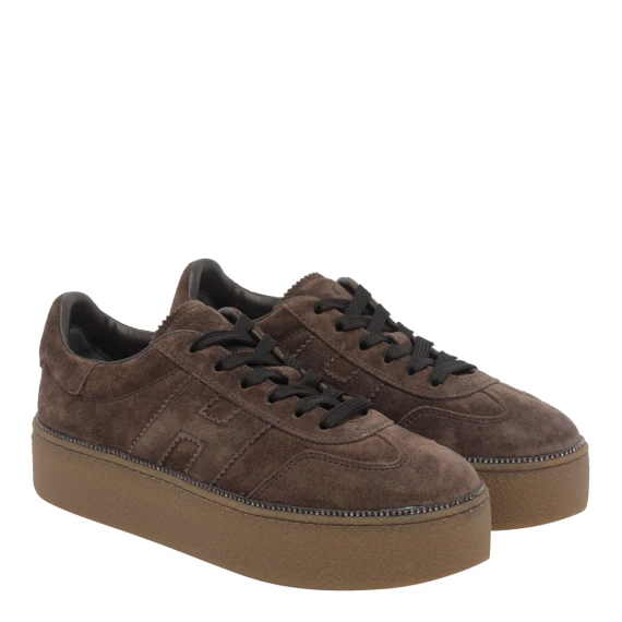 H722 Sneakers