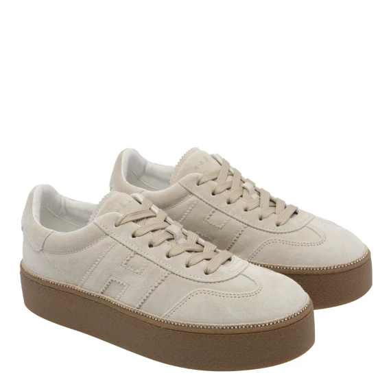 H722 Sneakers