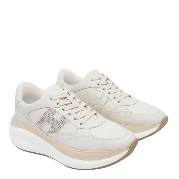 H714 Sneakers