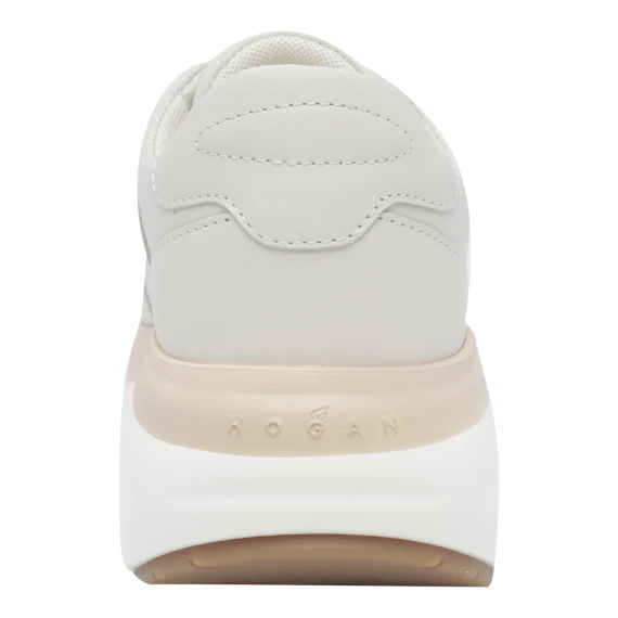H714 Sneakers