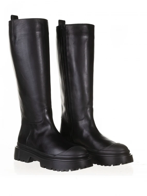 H619 leather boot