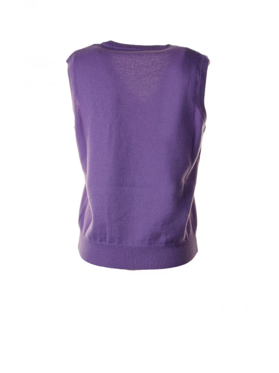 Purple sleeveless shirt