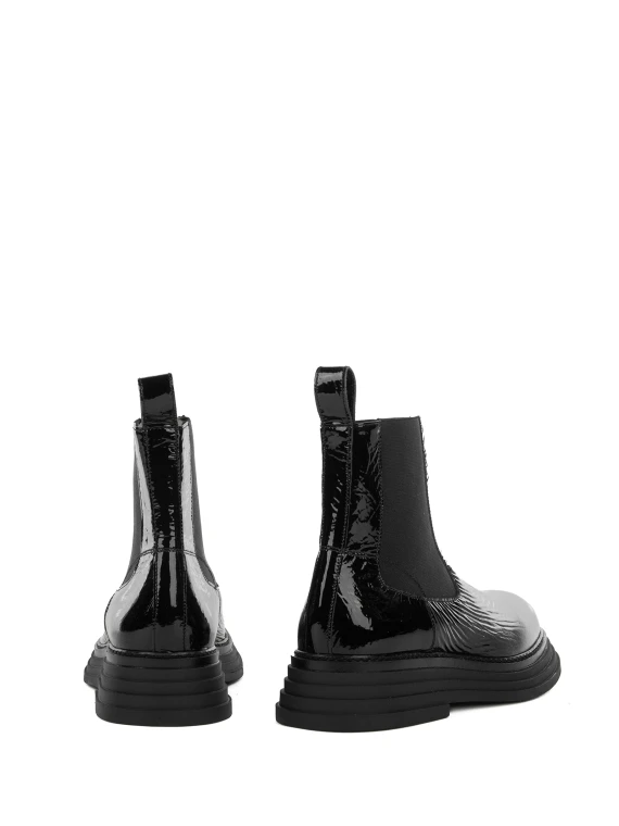 LAURA BELLARIVA Boots Black