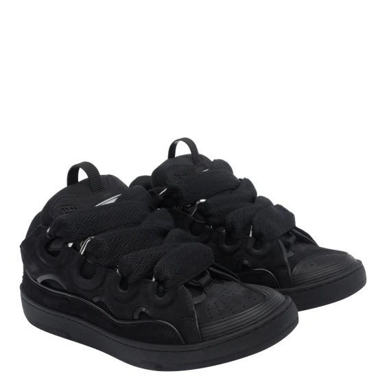 Sneakers nere