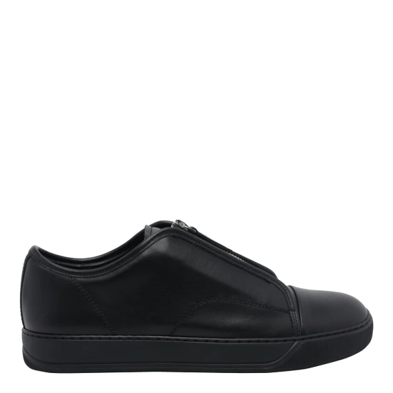Sneakers nere