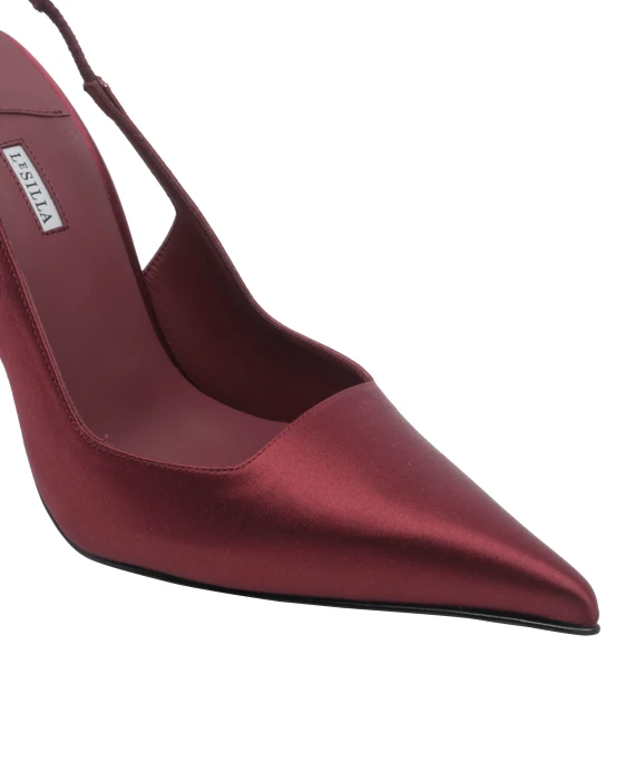 With Heel