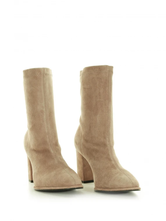 Stivaletto Elsa in suede beige