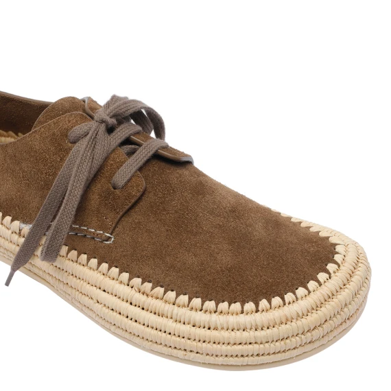 Flat shoes Brown