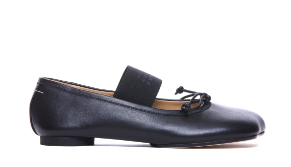 Flat shoes Black