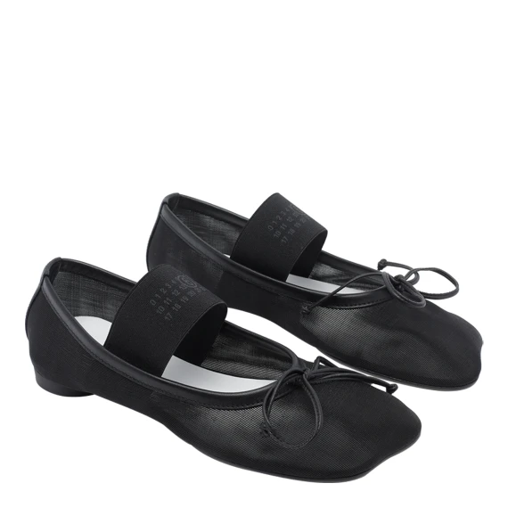 Flat shoes Black