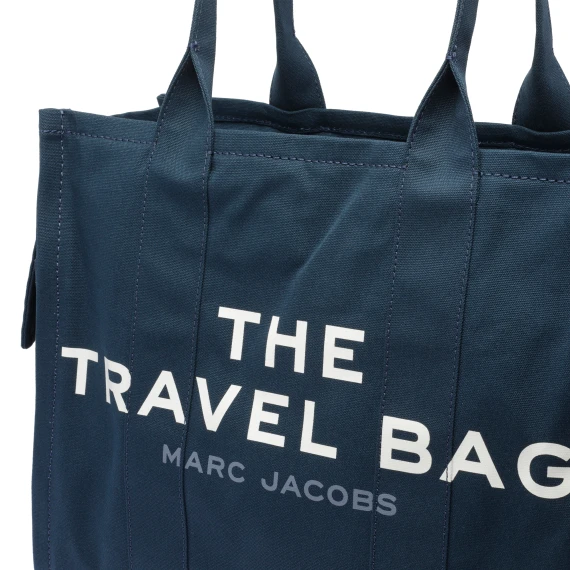 the travel tote