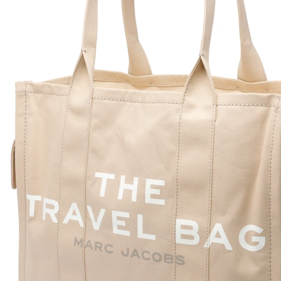the travel tote