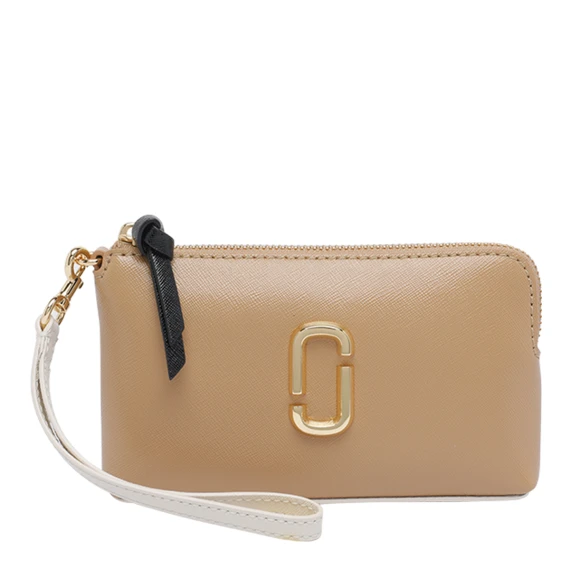 THE SNAPSHOT WRISTLET POCHETTE