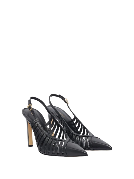 With Heel