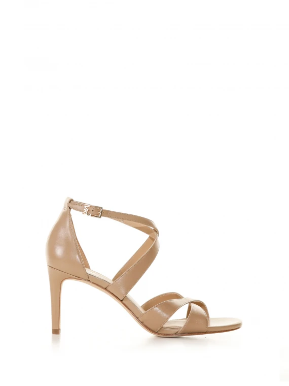 Sandal with crossed strap
