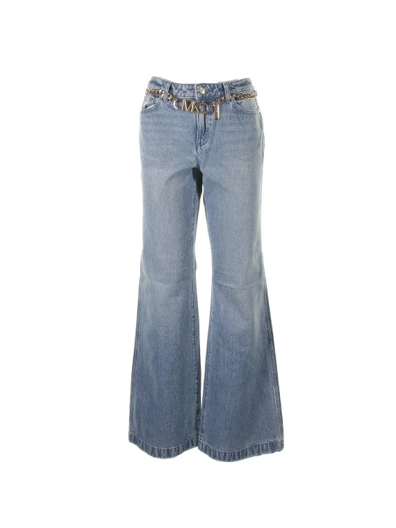 Jeans a zampa con catena logata