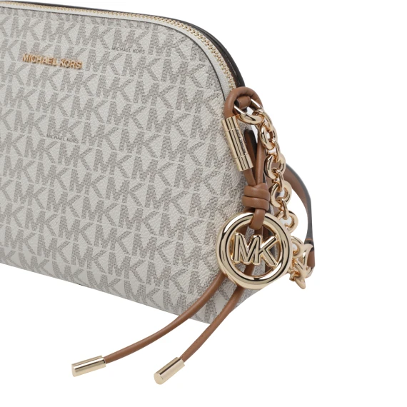 Bags.. Beige