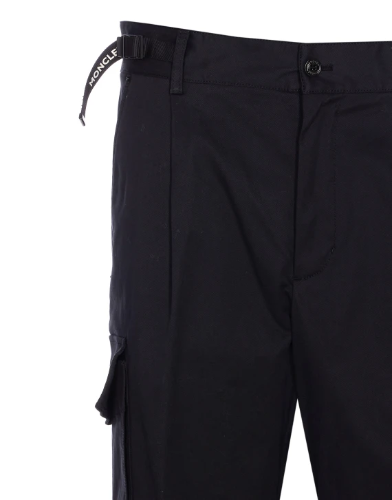 Pantaloni Black