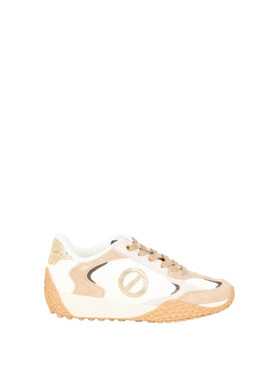 Sneakers NO NAME