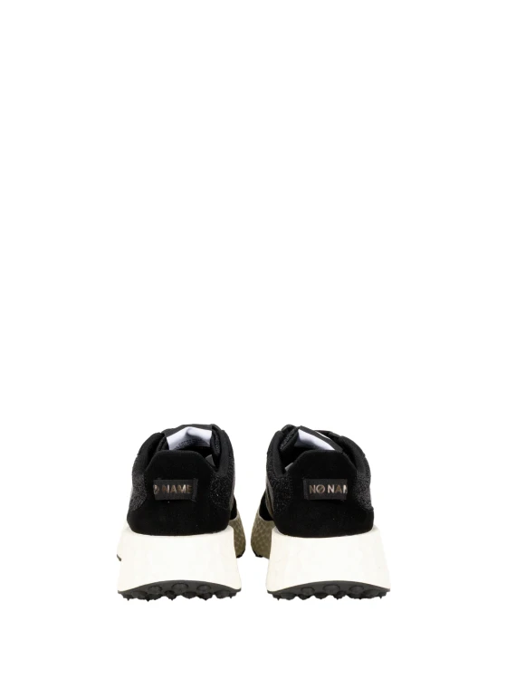 Sneakers NO NAME