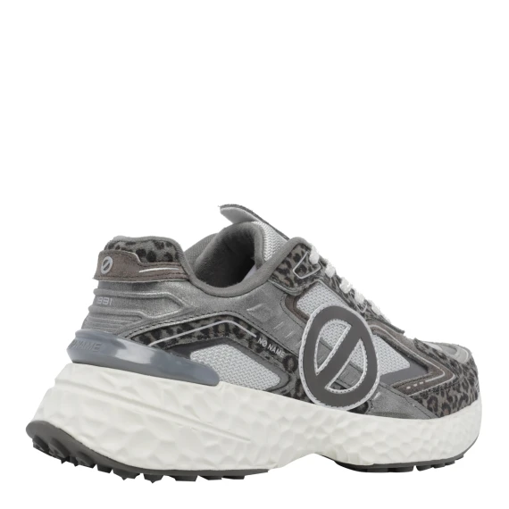 Sneakers grigie NO NAME