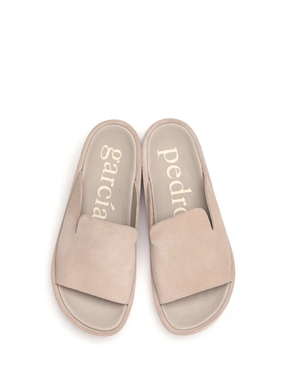 Lou slipper in suede with heel