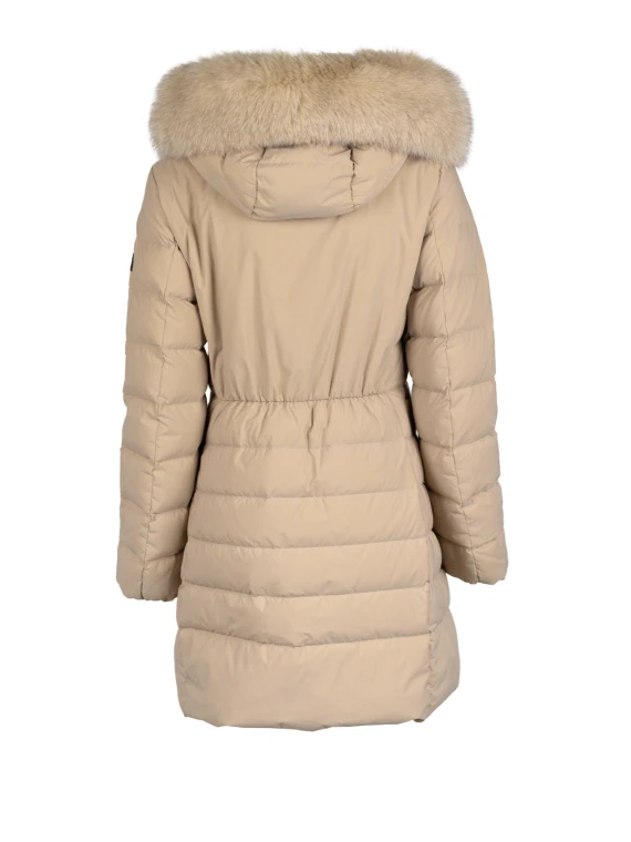 Piumino lungo beige con cappuccio e bordo in pelliccia di volpe removibile Peuterey