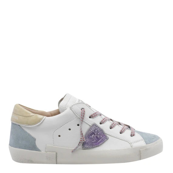 Sneakers White
