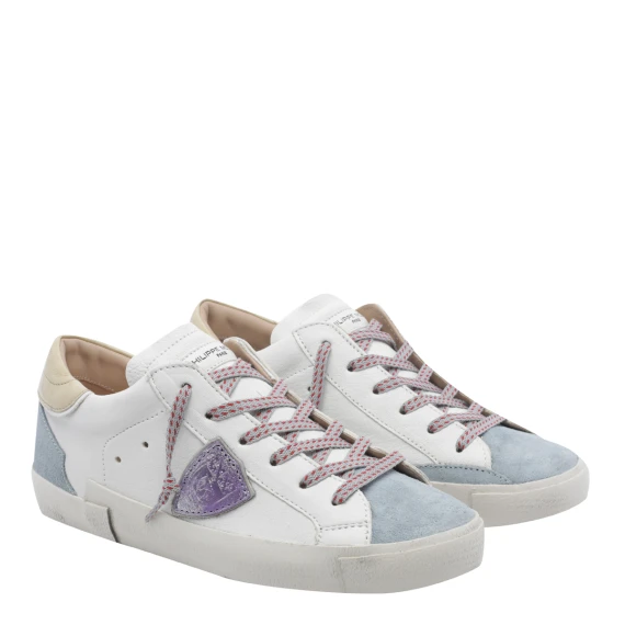Sneakers White